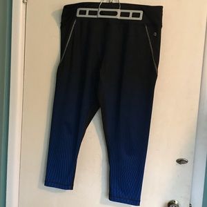 Hyba activewear set-tank and pants. XL